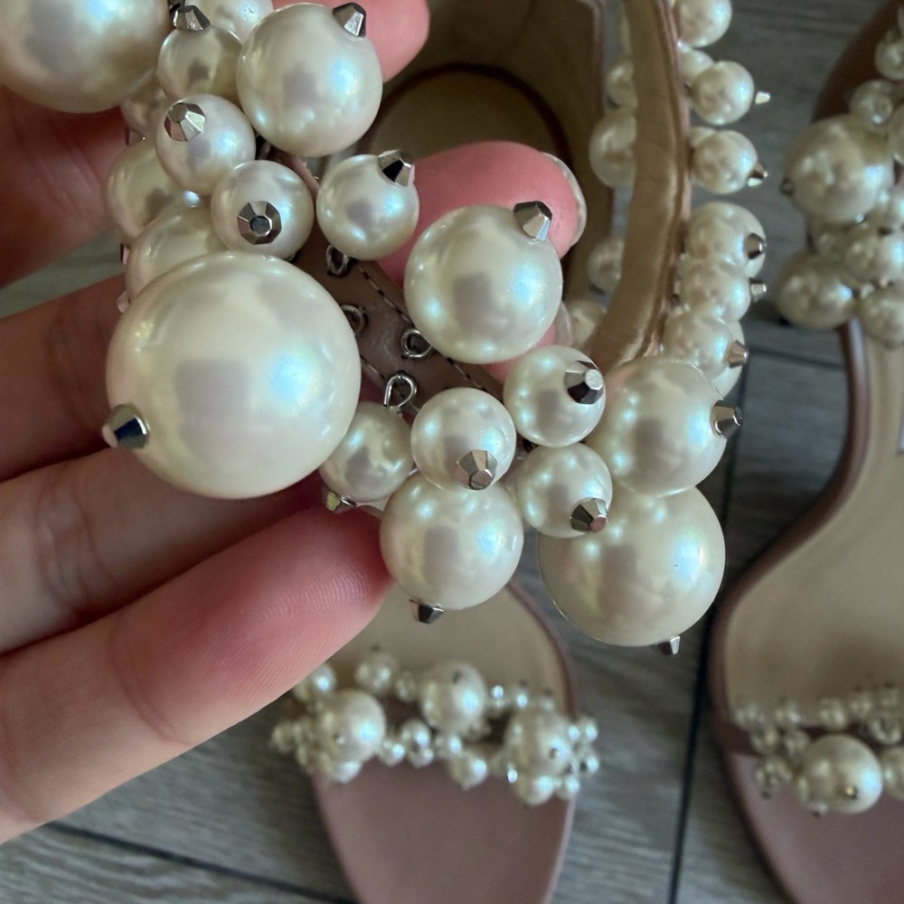 Jimmy Choo Blush Pearl Pearl Embellished Heels - Picture 3 of 14